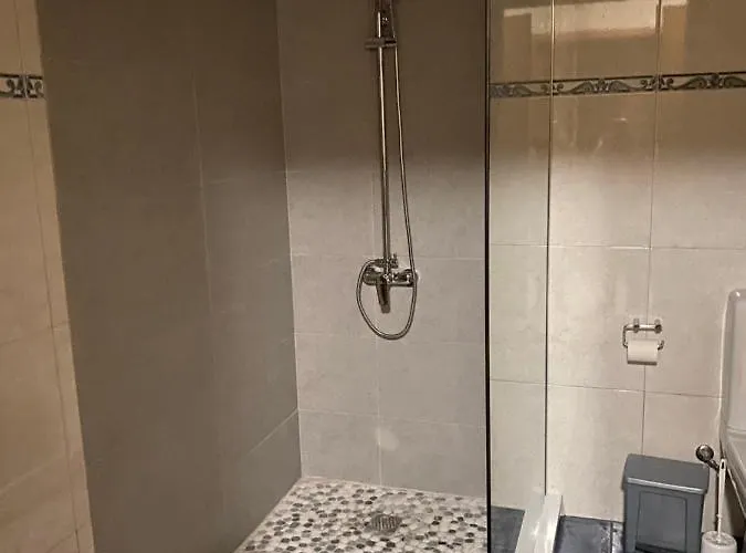 ゲストハウス Mountain And Ocean View 4*