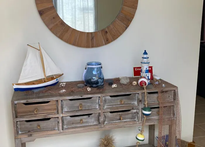 ゲストハウス Mountain And Ocean View 4*