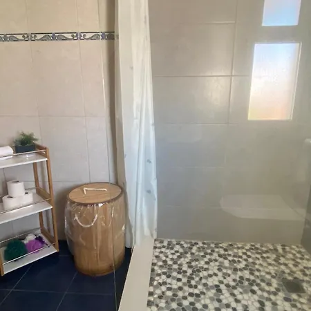 Mountain And Ocean View Guest house