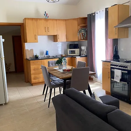 Mountain And Ocean View Guest house