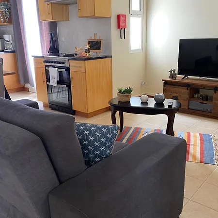 Guest house Mountain And Ocean View Agua de Alto